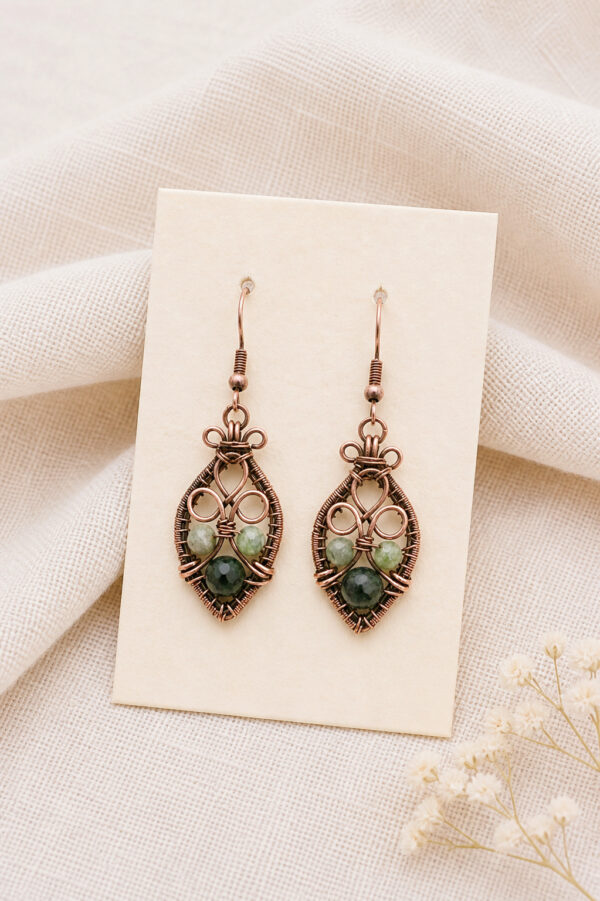 Miedziane kolczyki z agatem drzewnym Taika Jewelry wire wrapping.